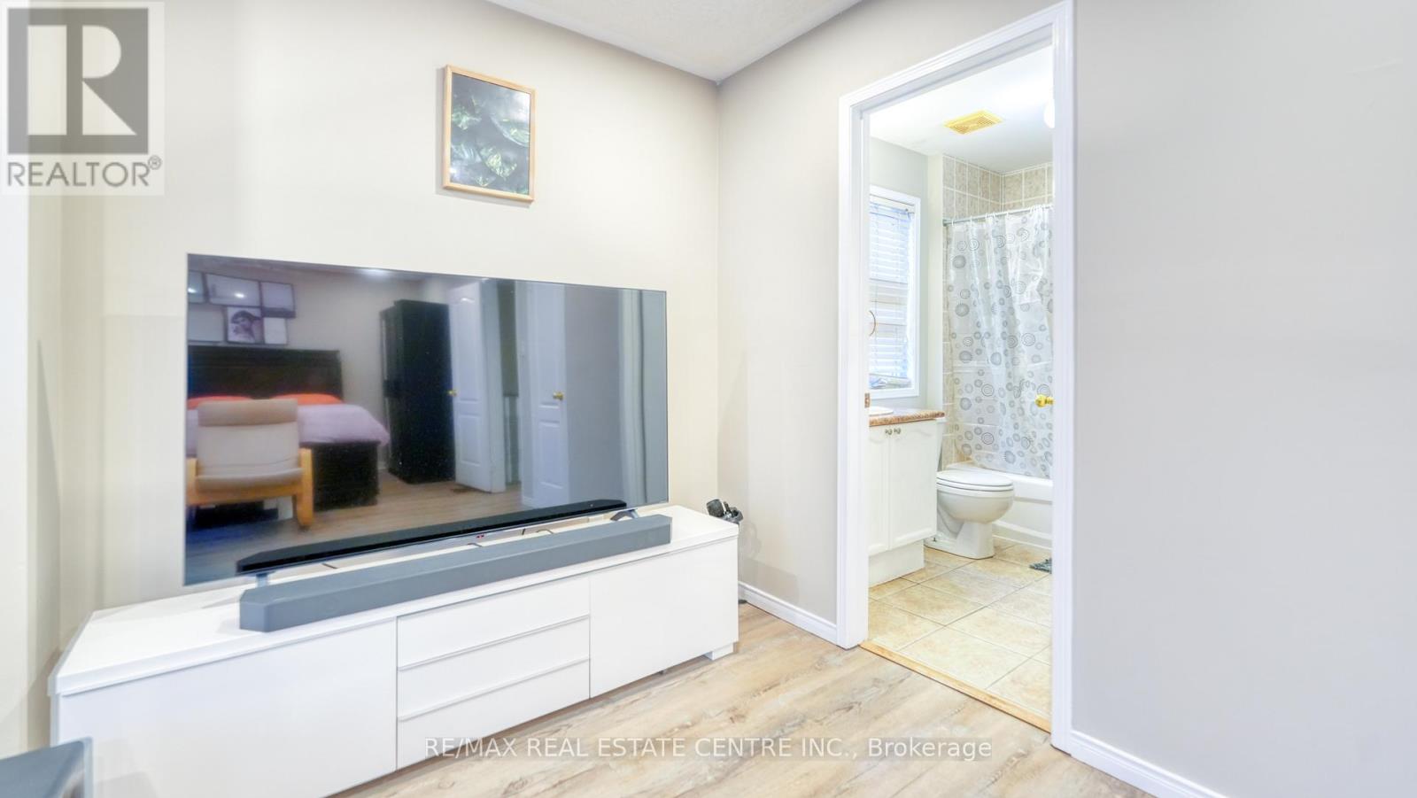 37 Shenandoah Drive, Whitby, Ontario  L1P 1S9 - Photo 27 - E12432342