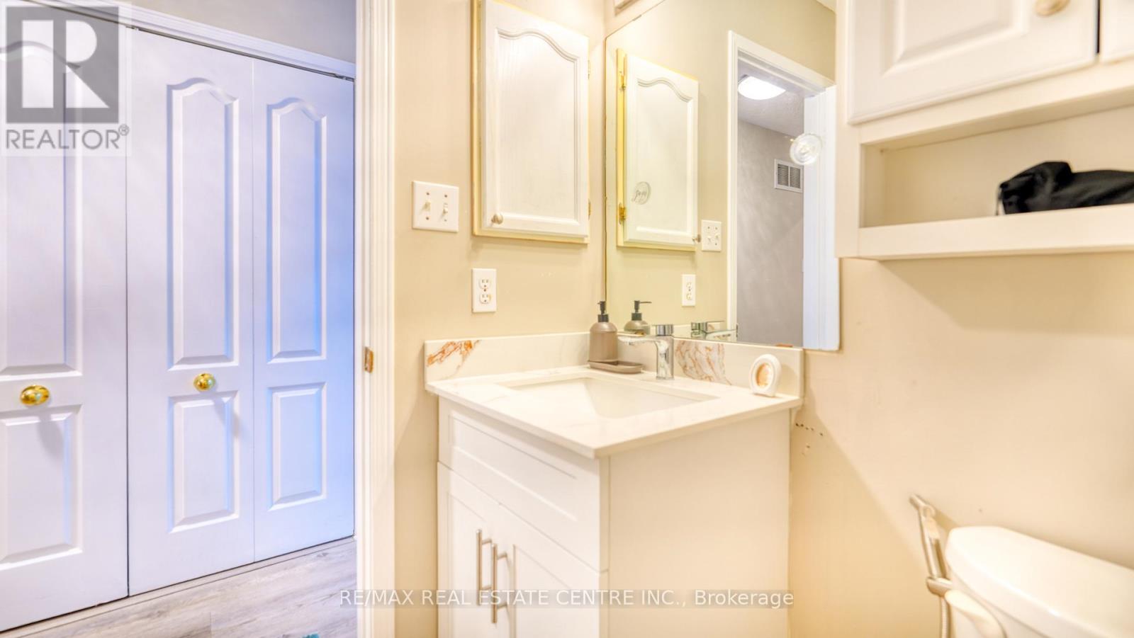 37 Shenandoah Drive, Whitby, Ontario  L1P 1S9 - Photo 31 - E12432342