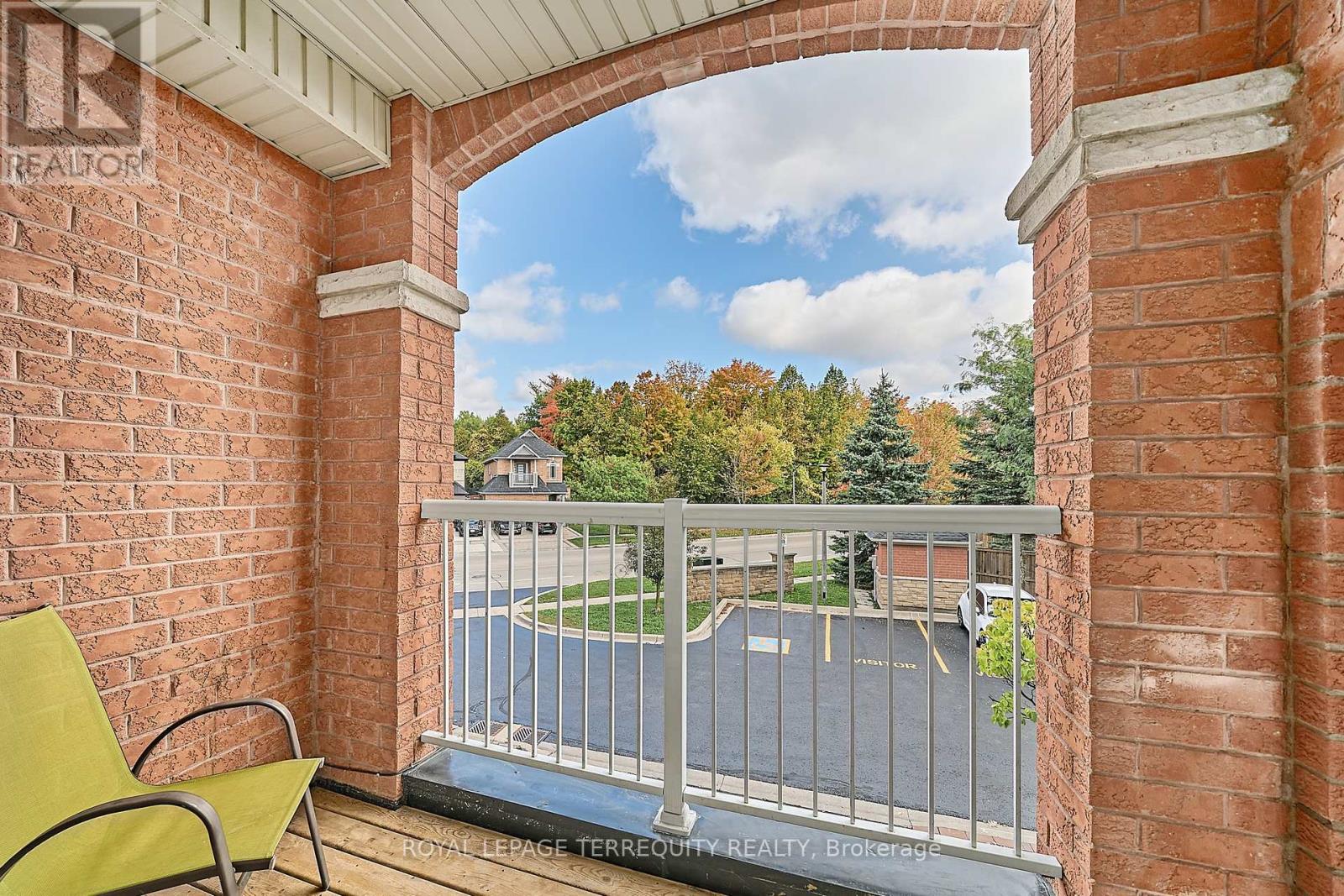 5 - 301 Strouds Lane, Pickering, Ontario  L1V 7J1 - Photo 3 - E12432388