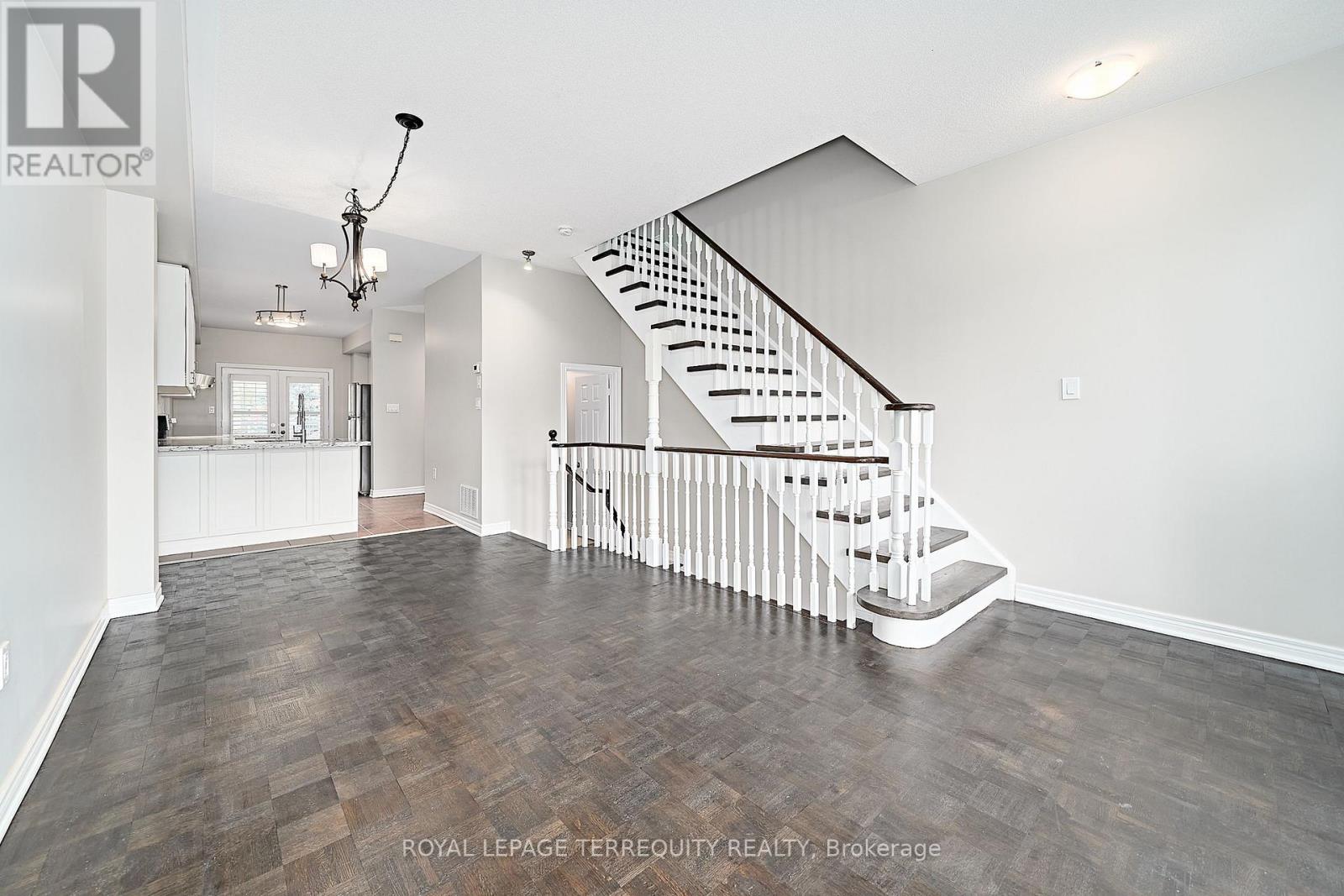 5 - 301 Strouds Lane, Pickering, Ontario  L1V 7J1 - Photo 8 - E12432388