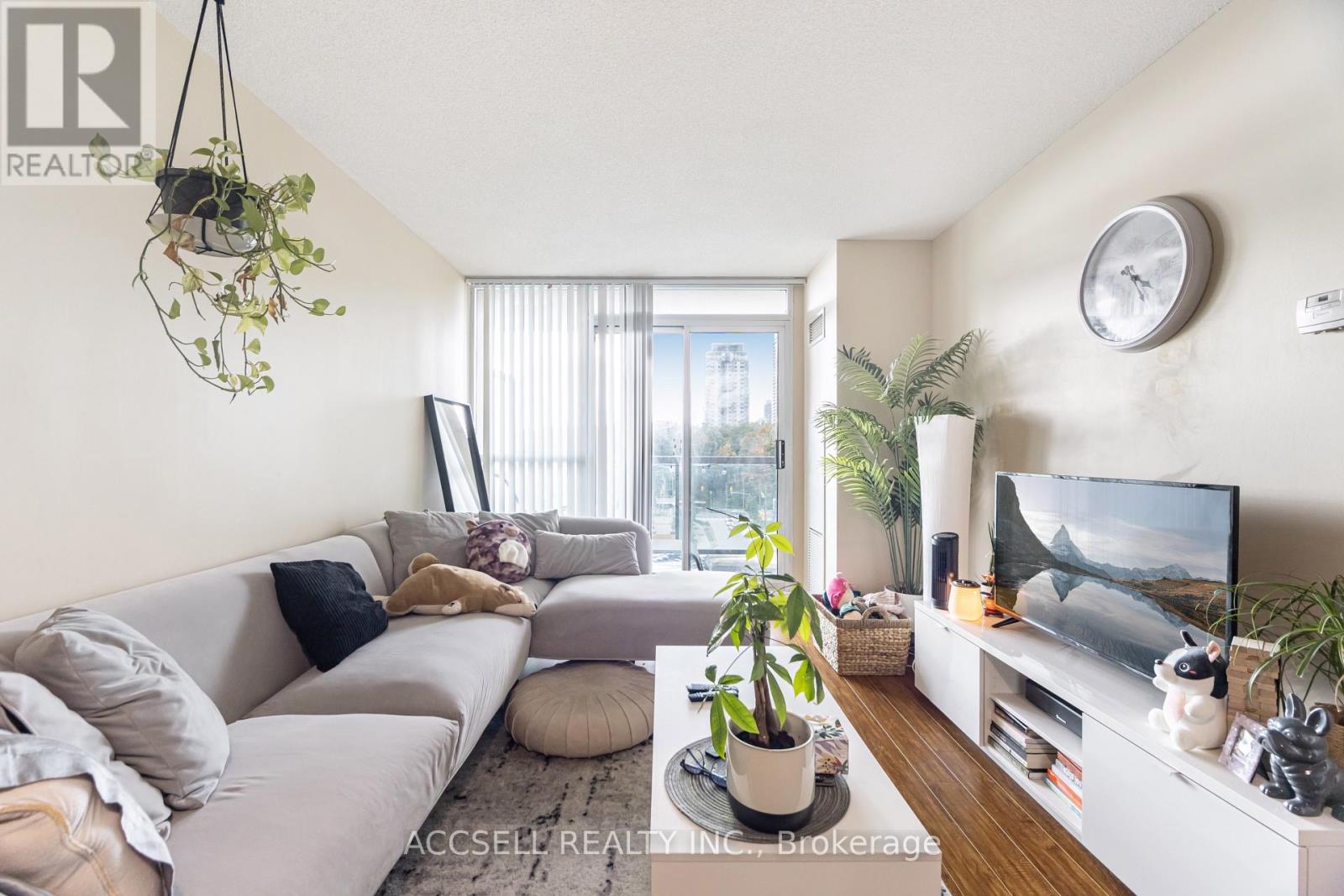 1015 - 68 Grangeway Avenue, Toronto, Ontario  M1H 0A1 - Photo 13 - E12432425