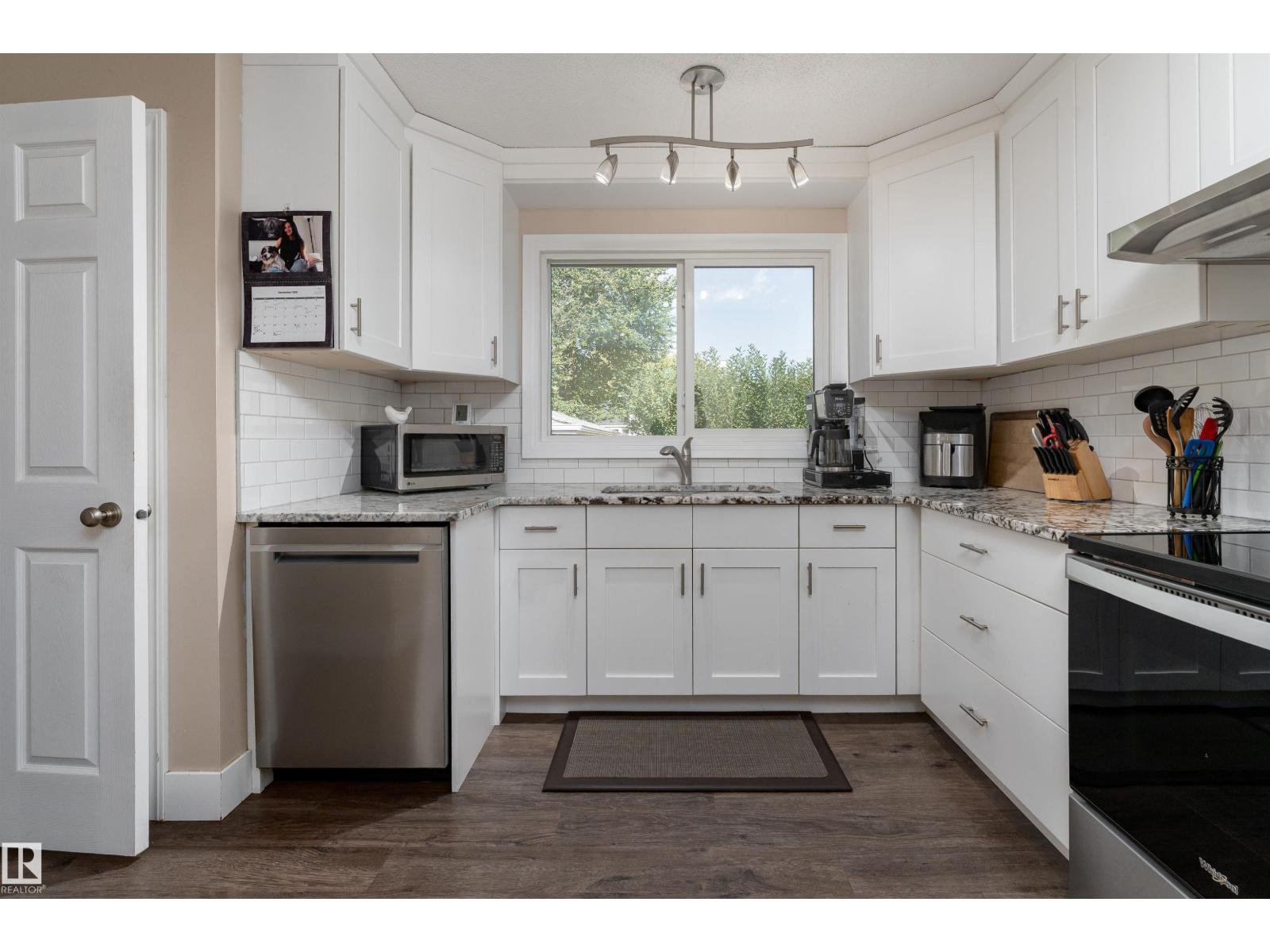 1031 Lueders Cr, Sherwood Park, Alberta  T8A 1A8 - Photo 12 - E4459963