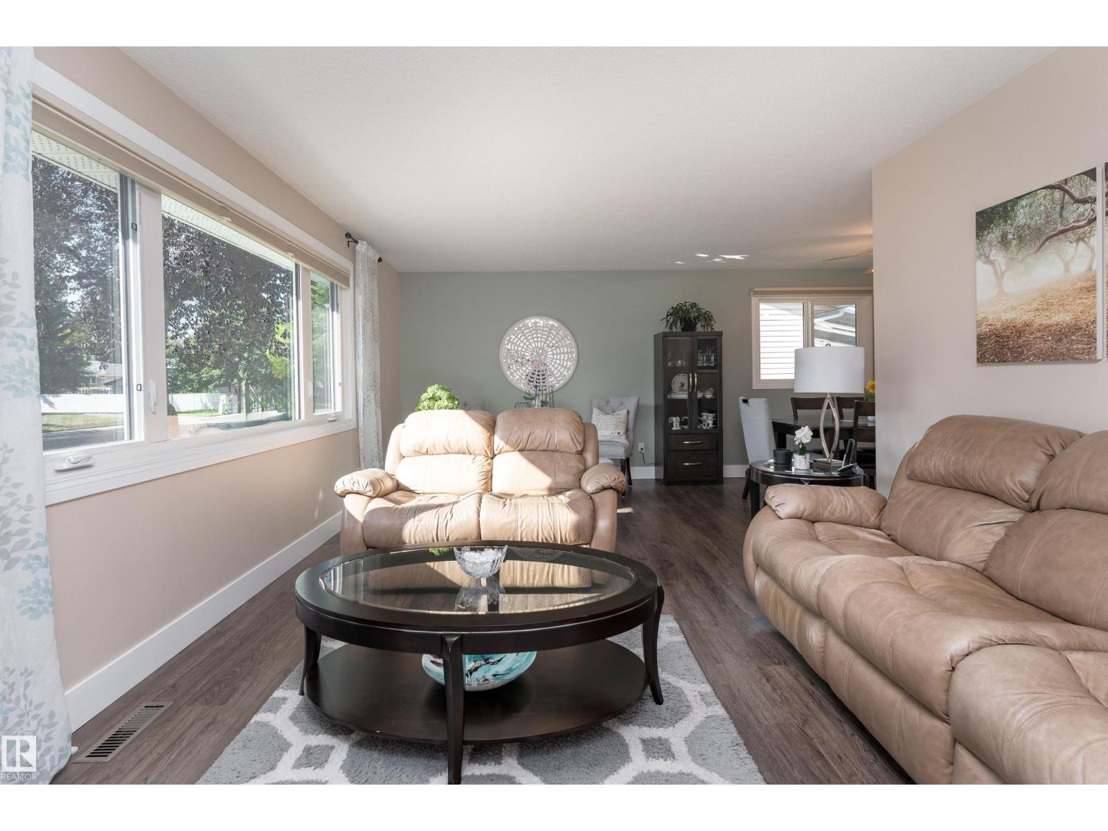 1031 Lueders Cr, Sherwood Park, Alberta  T8A 1A8 - Photo 3 - E4459963