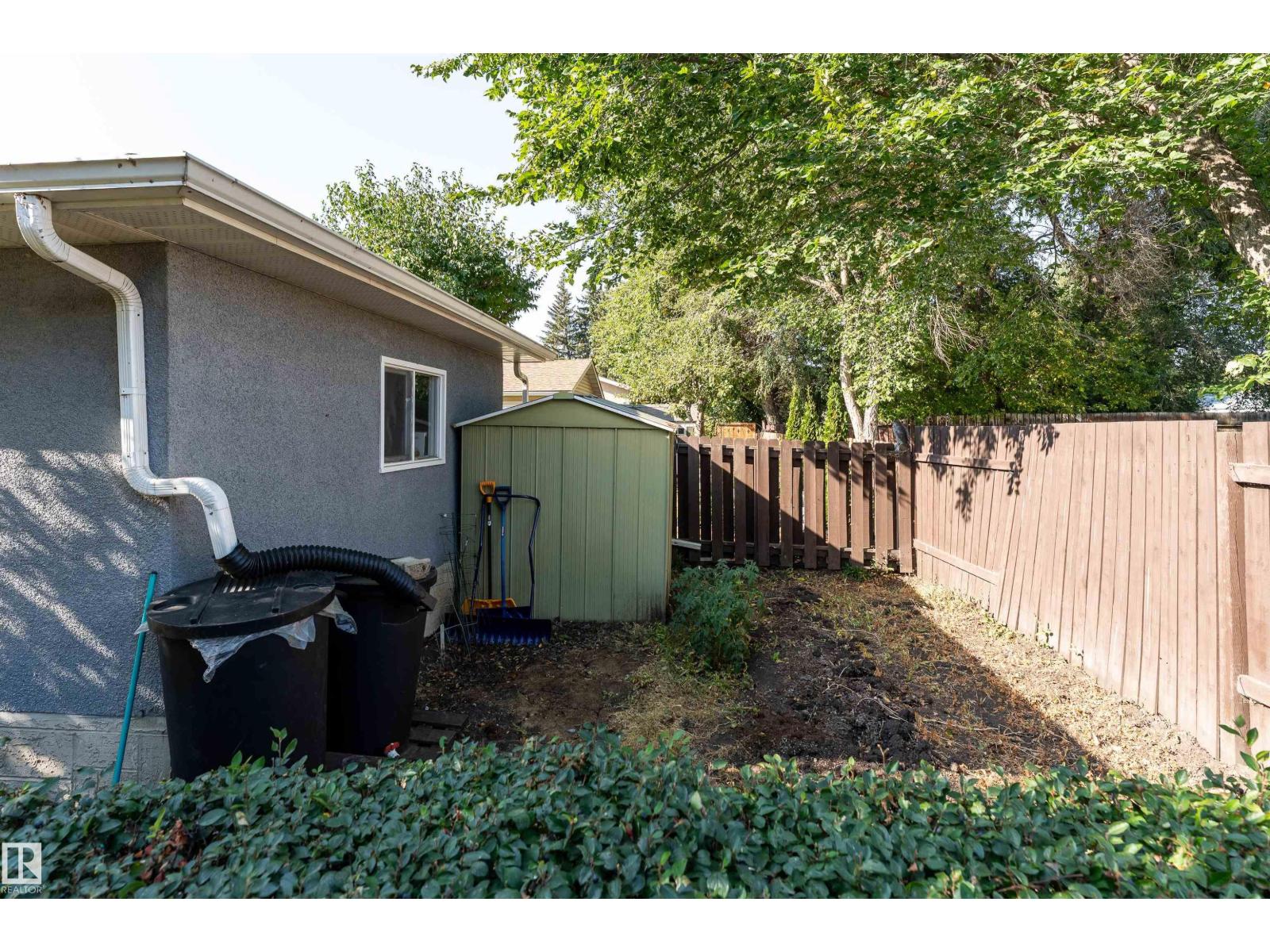 1031 Lueders Cr, Sherwood Park, Alberta  T8A 1A8 - Photo 37 - E4459963