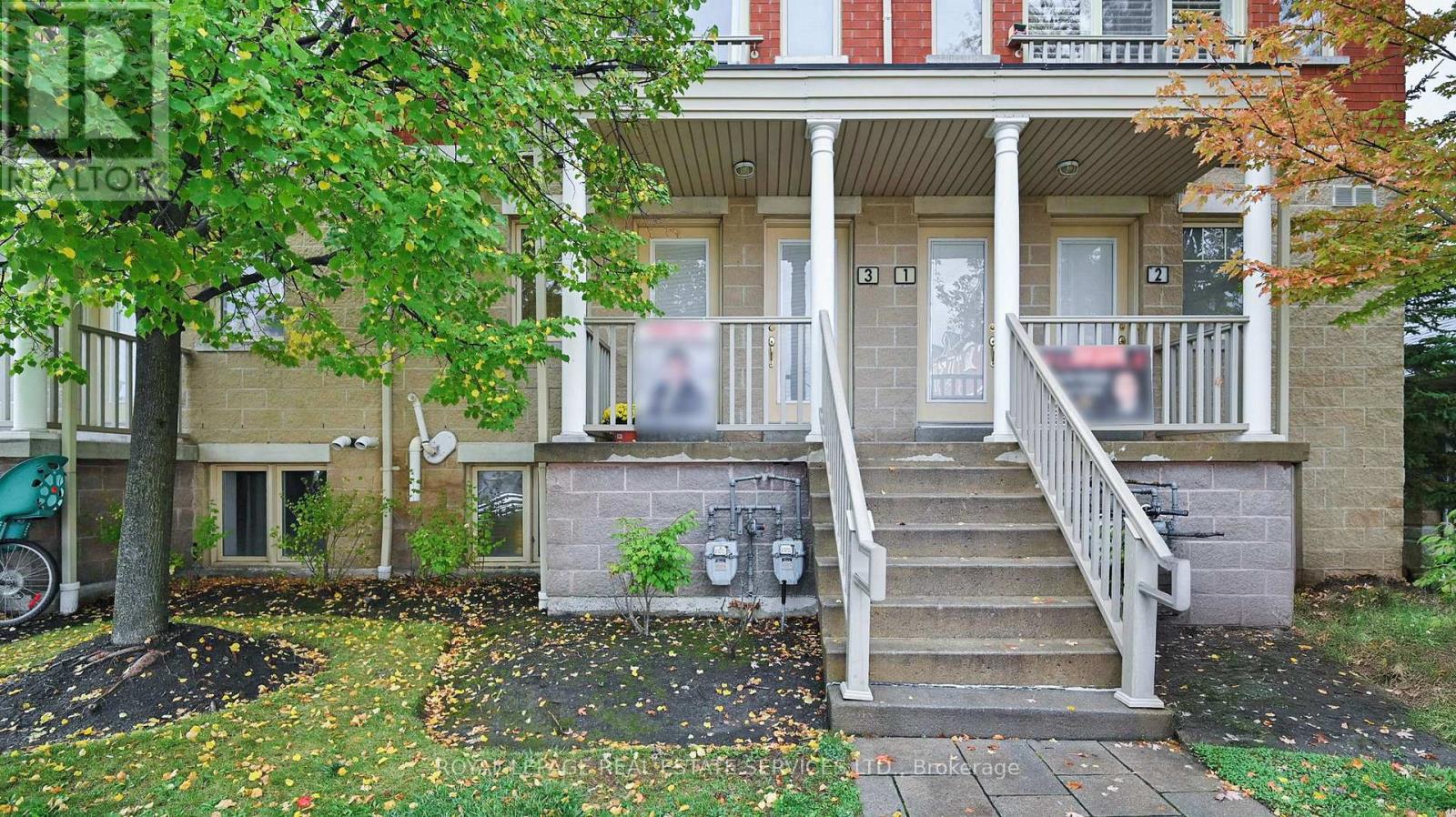 4 - 5050 Intrepid Drive, Mississauga, Ontario  L5M 0E5 - Photo 2 - W12429118