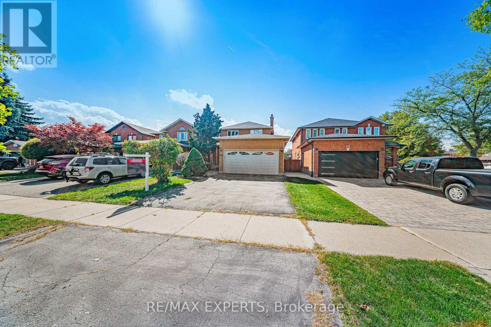 47 VELVET CRESCENT, Vaughan, Ontario
