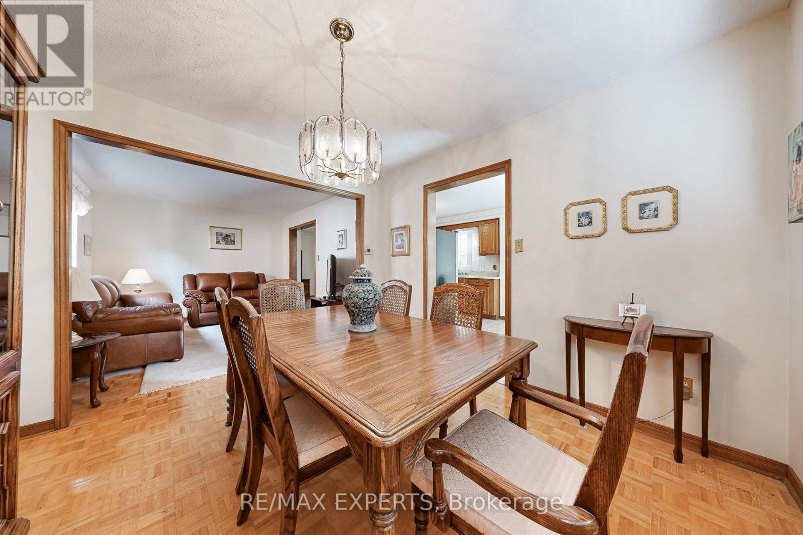 47 Velvet Crescent, Vaughan, Ontario  L4L 5E8 - Photo 19 - N12432327
