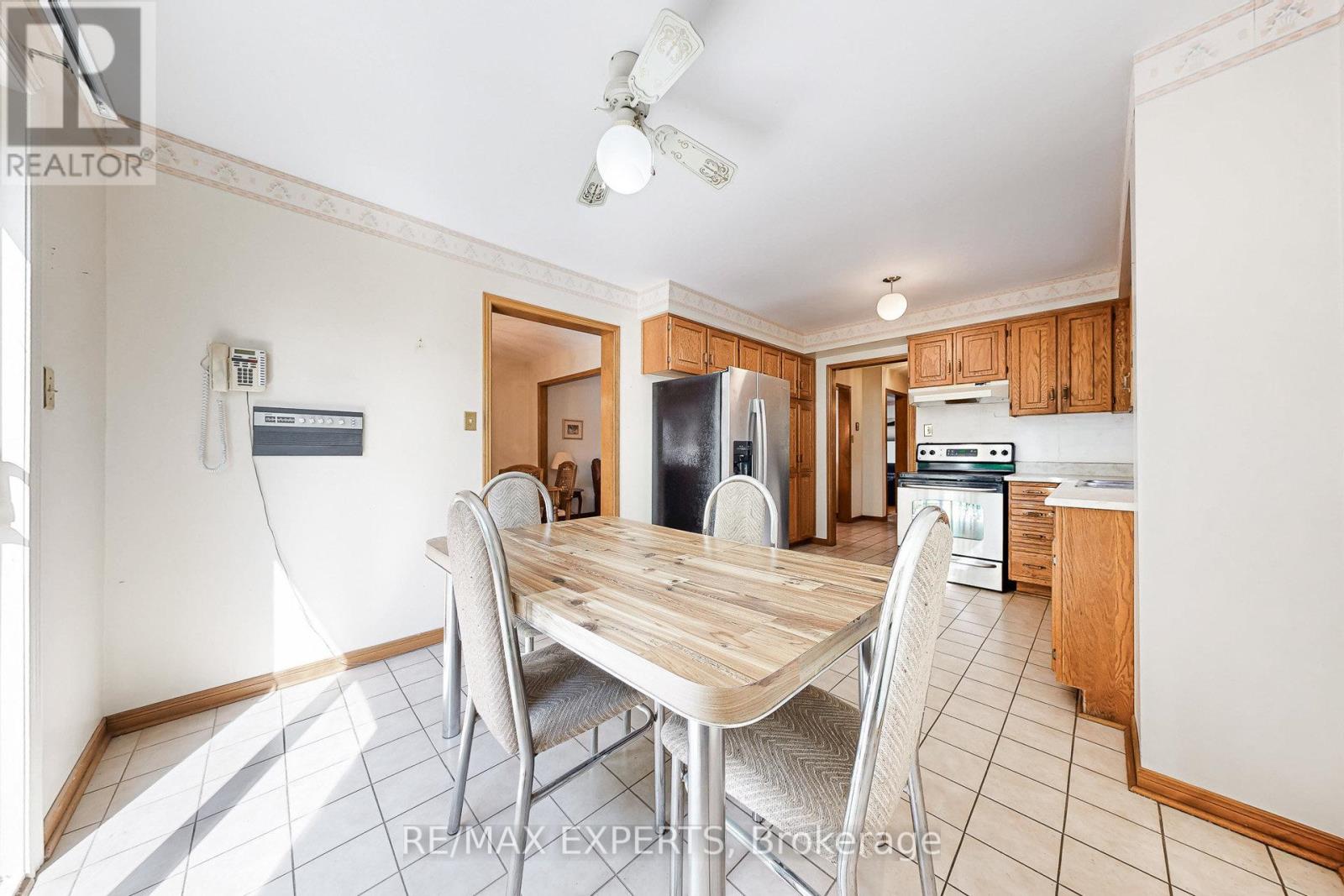 47 Velvet Crescent, Vaughan, Ontario  L4L 5E8 - Photo 22 - N12432327