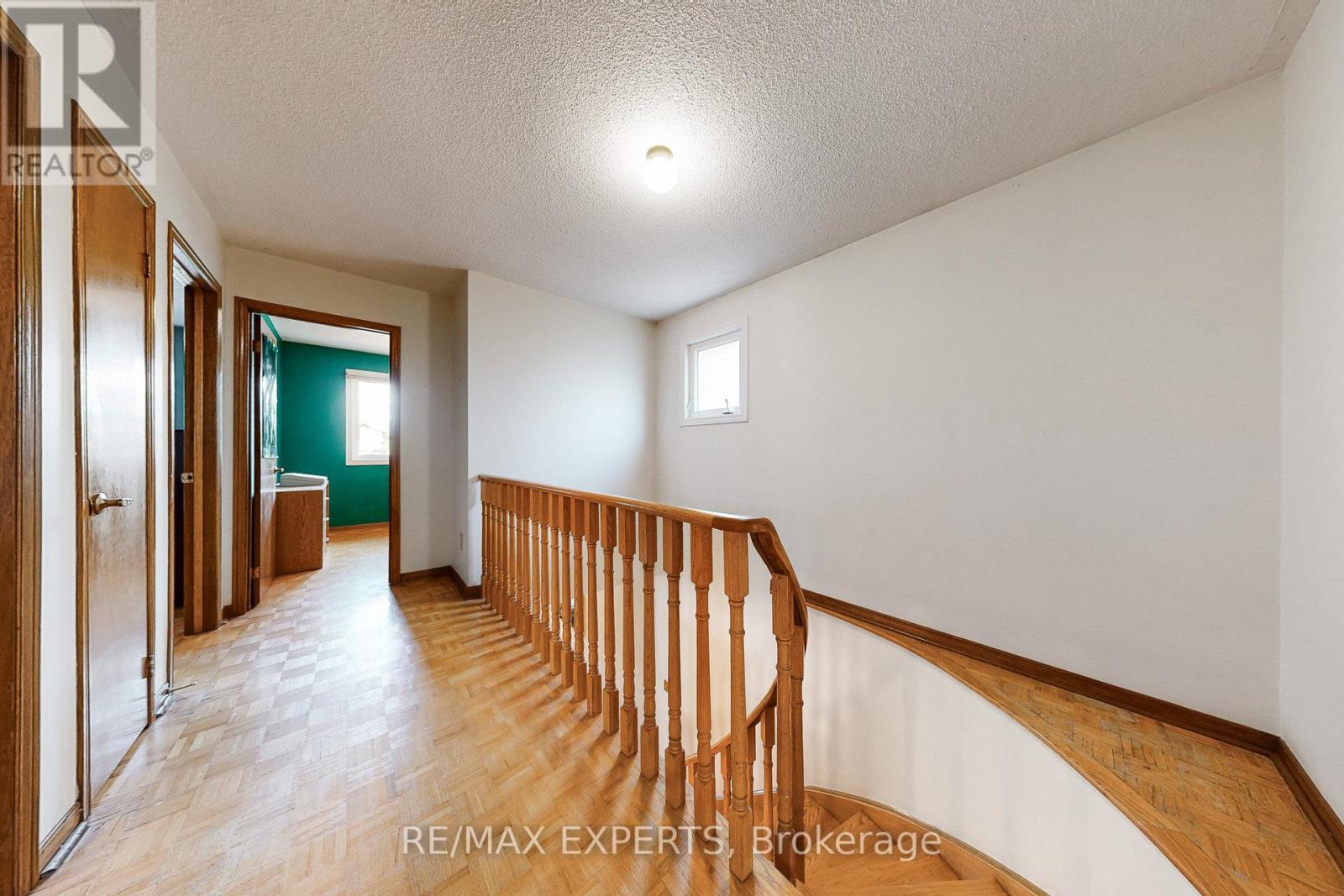 47 Velvet Crescent, Vaughan, Ontario  L4L 5E8 - Photo 27 - N12432327