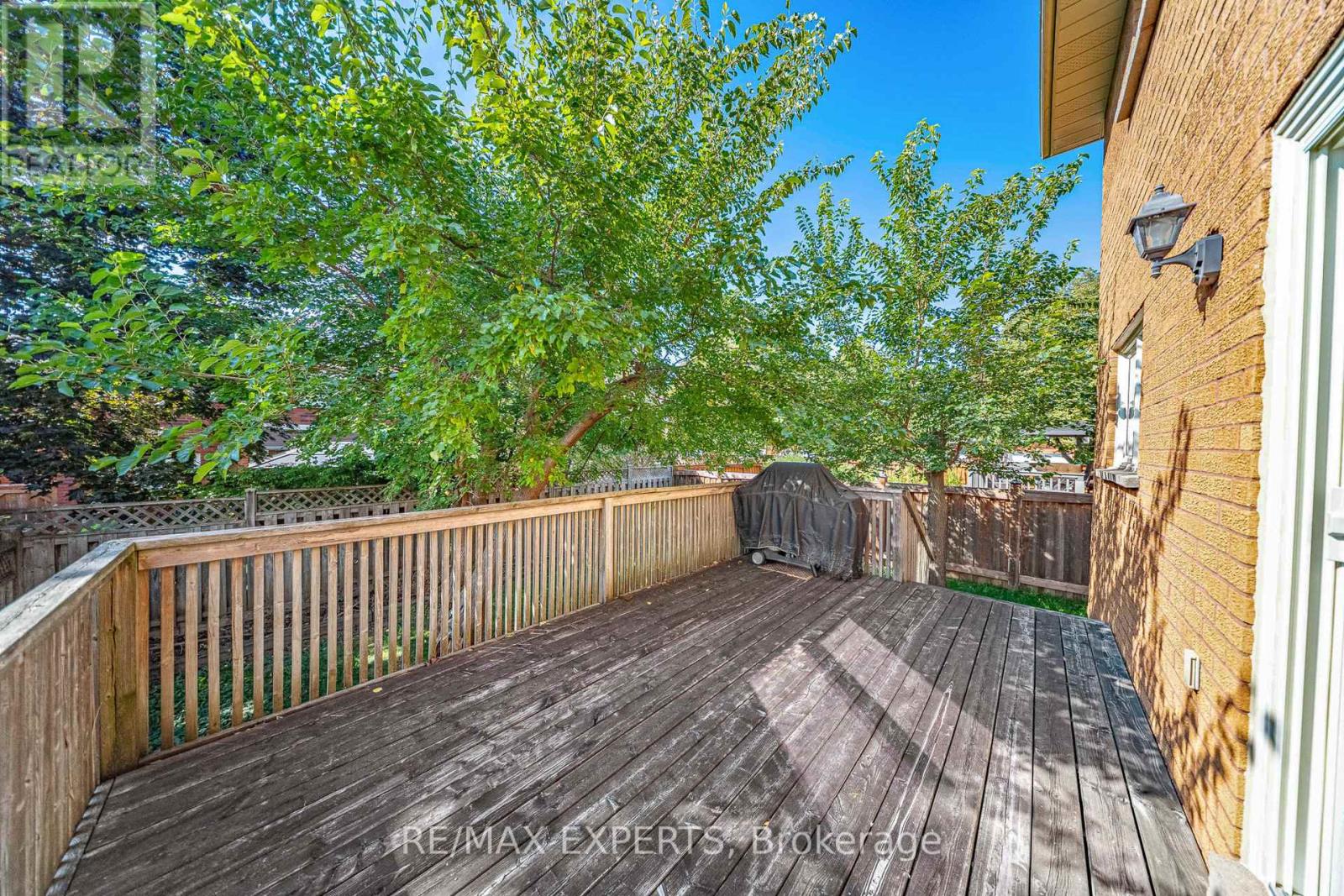 47 Velvet Crescent, Vaughan, Ontario  L4L 5E8 - Photo 45 - N12432327