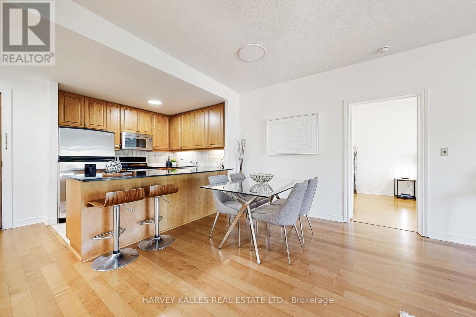 405 - 4620 Hwy 7, Vaughan, Ontario  L4L 0B3 - Photo 11 - N12432338