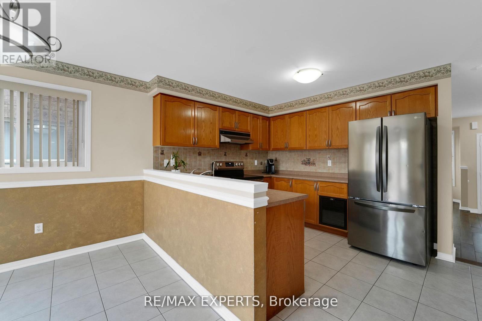 20 Decoroso Drive, Vaughan, Ontario  L4H 1V2 - Photo 14 - N12432395