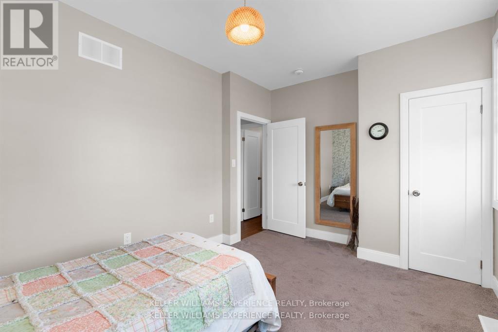 153 Rue Eric, Tiny, Ontario  L9M 0H1 - Photo 8 - S12432362