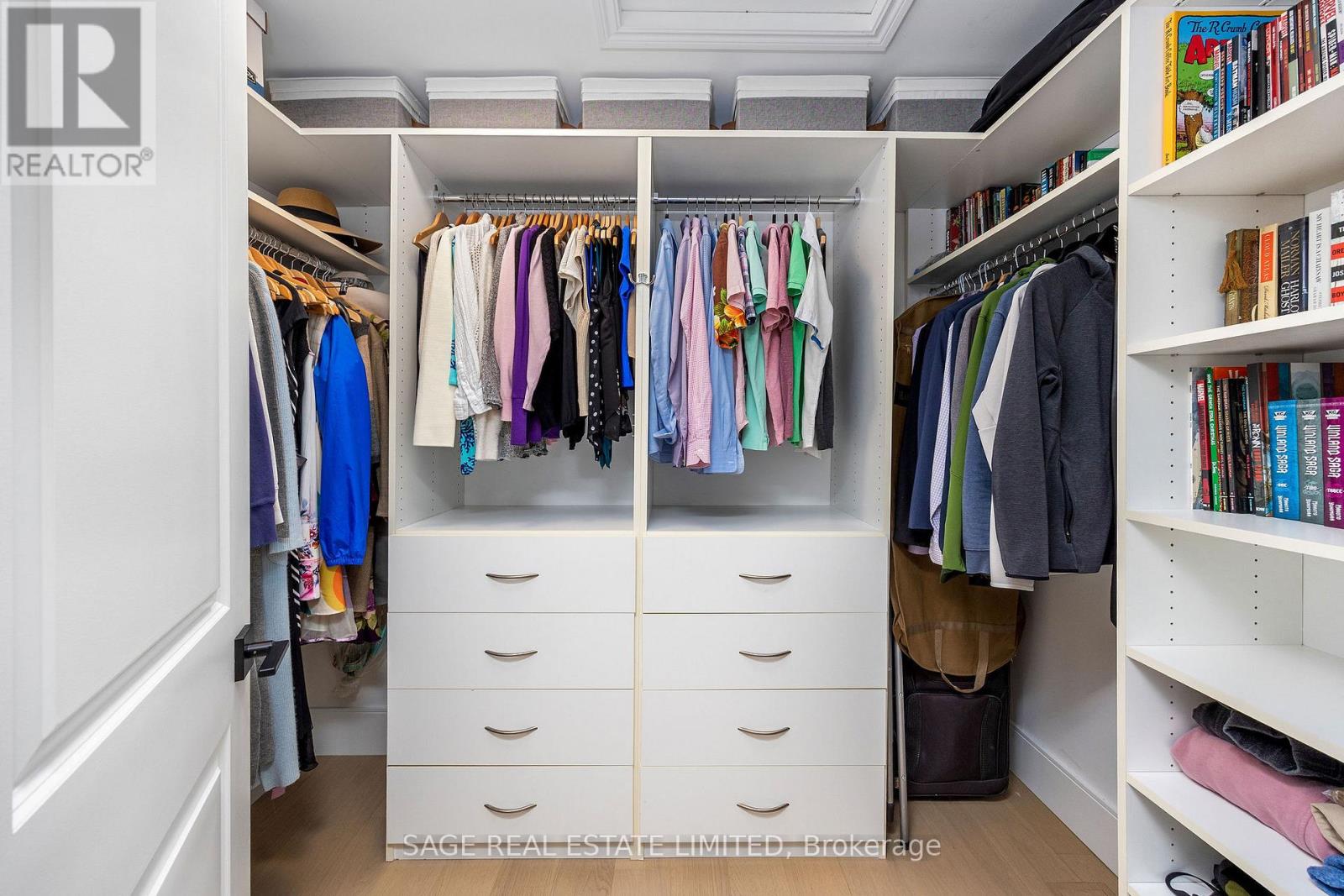 865 Windermere Avenue, Toronto (Runnymede-Bloor West Village), Ontario  M6S 3M8 - Photo 22 - W12432309