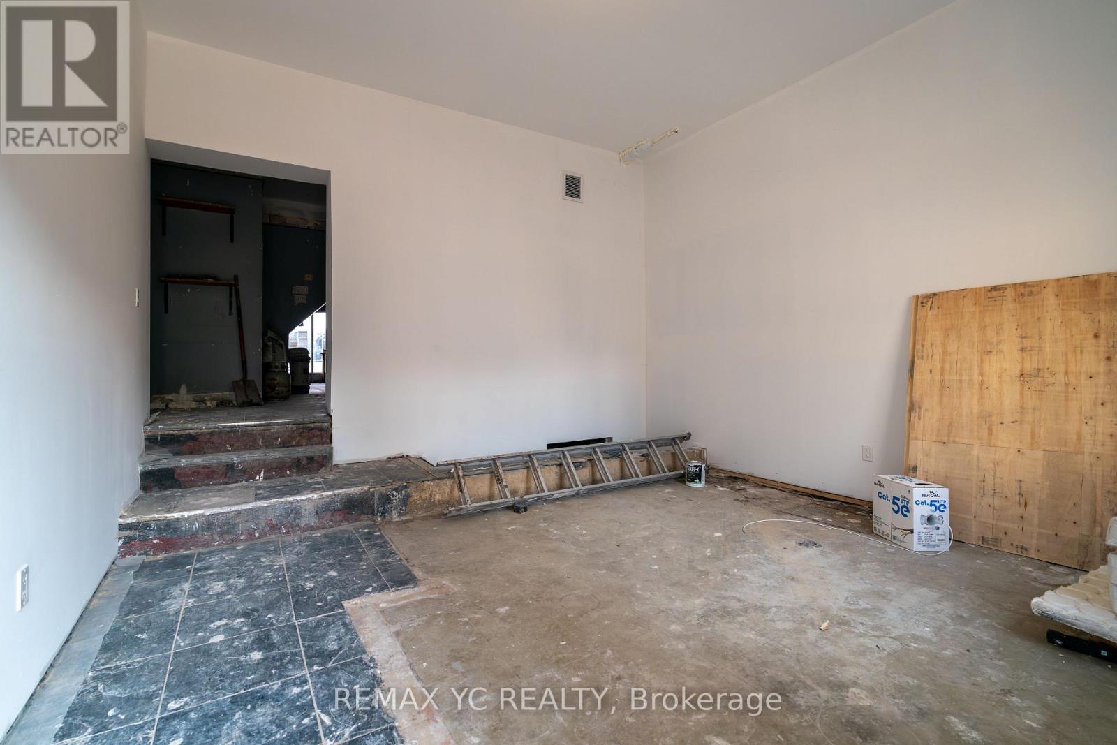 Ground Floor - 673 Danforth Avenue, Toronto, Ontario  M4J 1L2 - Photo 9 - E12429922