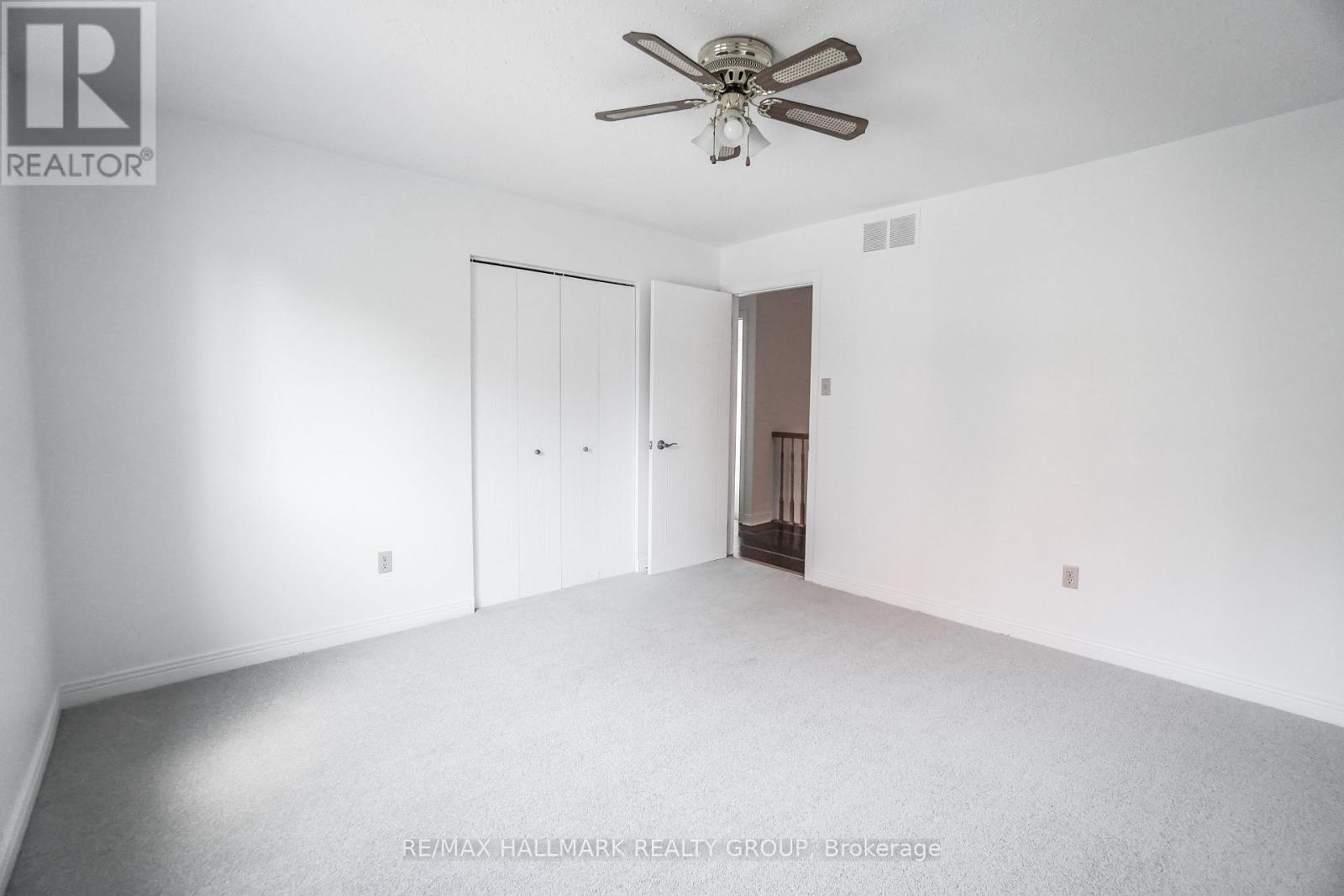 1020 Grenon Avenue, Ottawa, Ontario  K2B 8L8 - Photo 28 - X12432496
