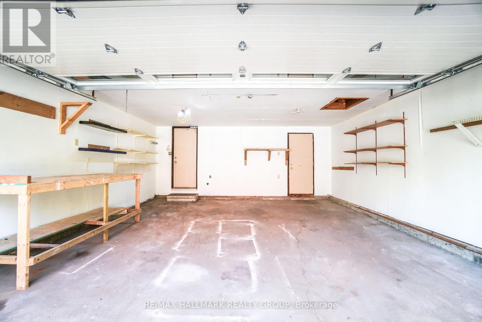 1020 Grenon Avenue, Ottawa, Ontario  K2B 8L8 - Photo 45 - X12432496