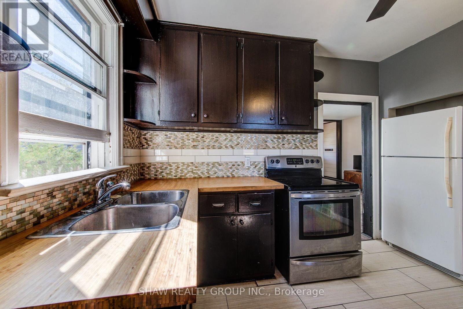 1219 Duke Street, Cambridge, Ontario  N3H 3V8 - Photo 25 - X12432347