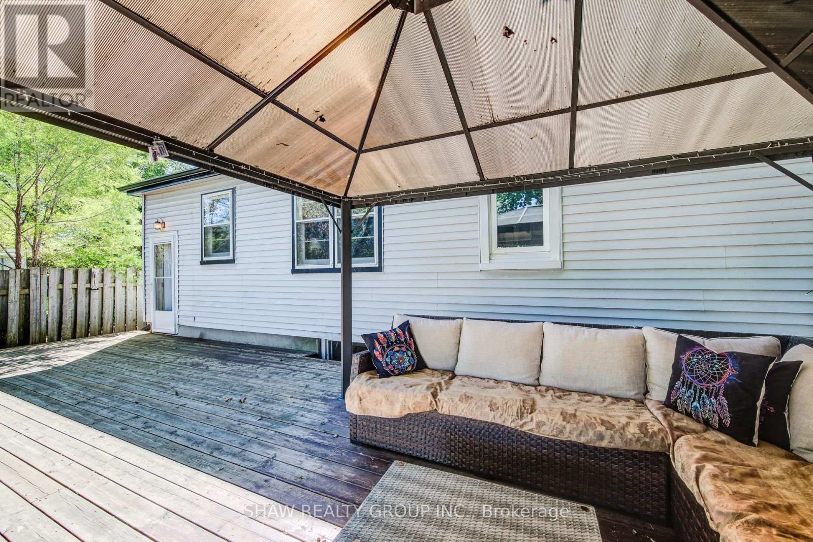 1219 Duke Street, Cambridge, Ontario  N3H 3V8 - Photo 30 - X12432347