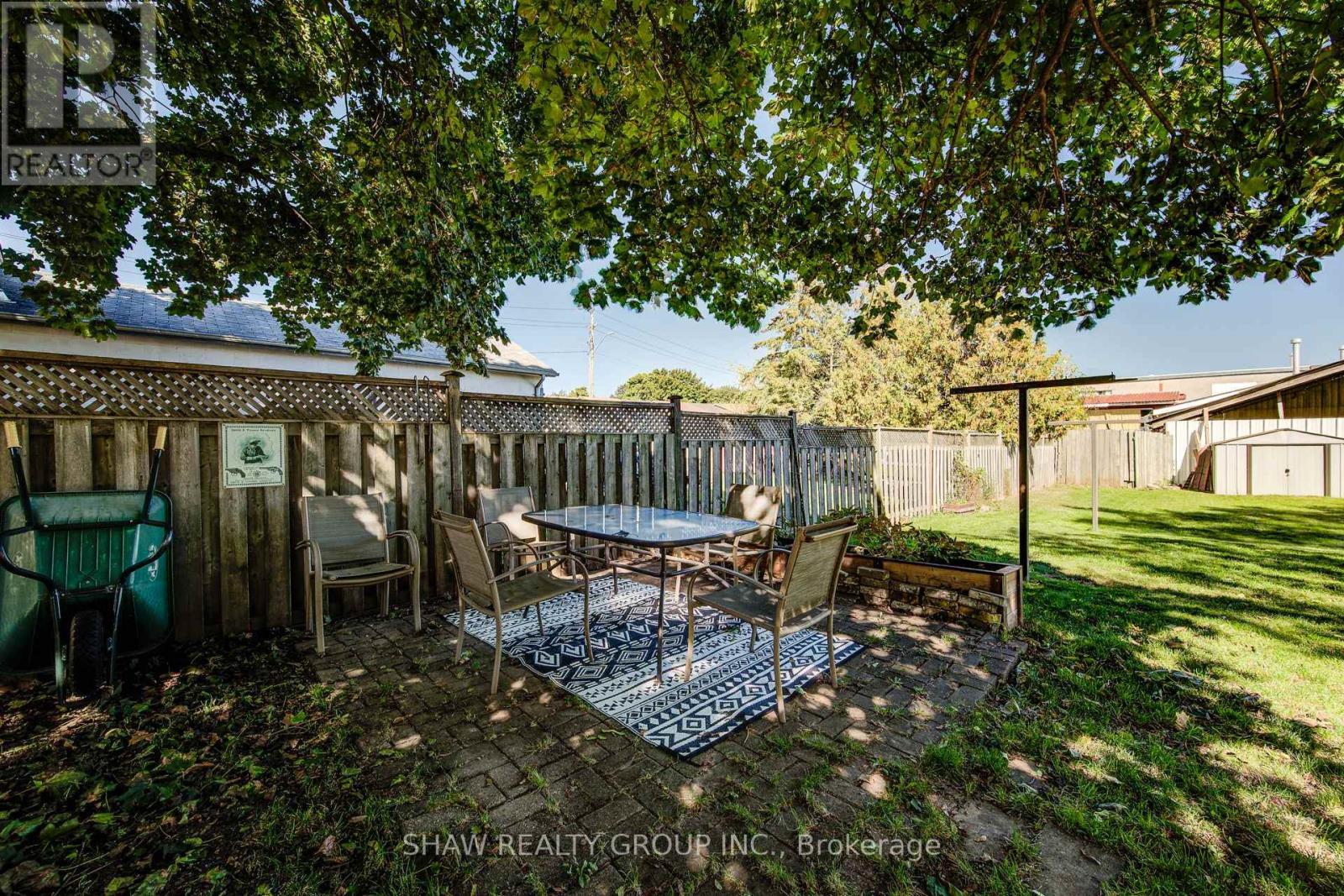 1219 Duke Street, Cambridge, Ontario  N3H 3V8 - Photo 32 - X12432347