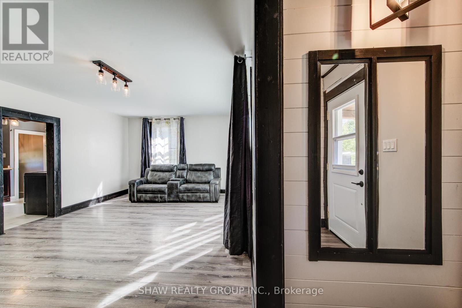 1219 Duke Street, Cambridge, Ontario  N3H 3V8 - Photo 9 - X12432347