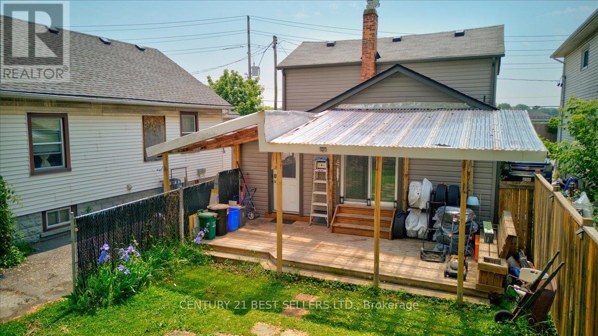39 Carlton Street, St. Catharines, Ontario  L2R 1P7 - Photo 37 - X12432398