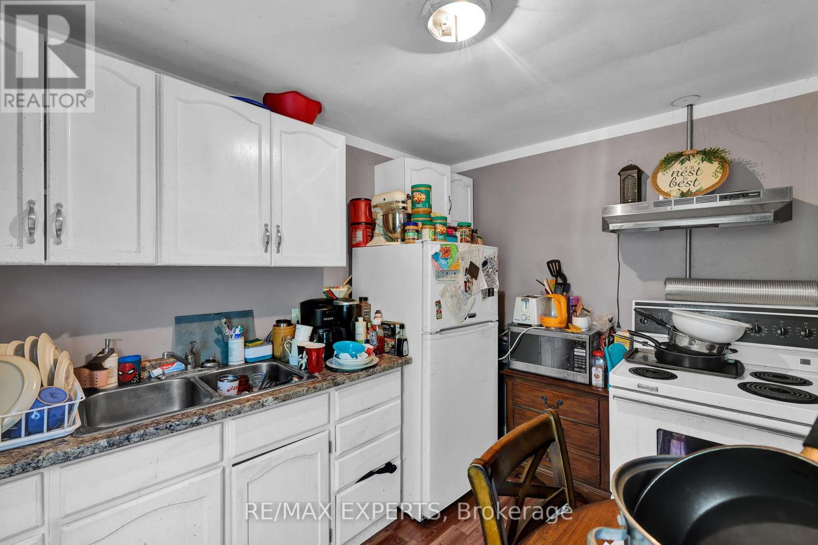 21 Fifth Street, Welland, Ontario  L3B 4Z4 - Photo 10 - X12432427