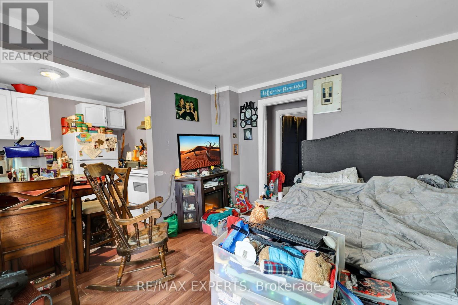 21 Fifth Street, Welland, Ontario  L3B 4Z4 - Photo 17 - X12432427