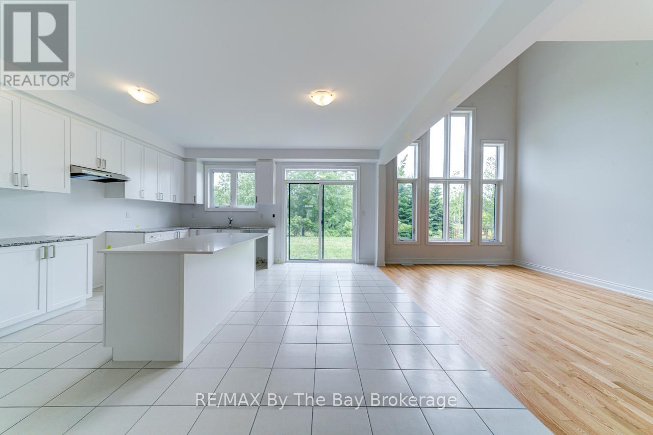 12 Misty Ridge Road, Wasaga Beach, Ontario  L9Z 0R8 - Photo 11 - S12432491