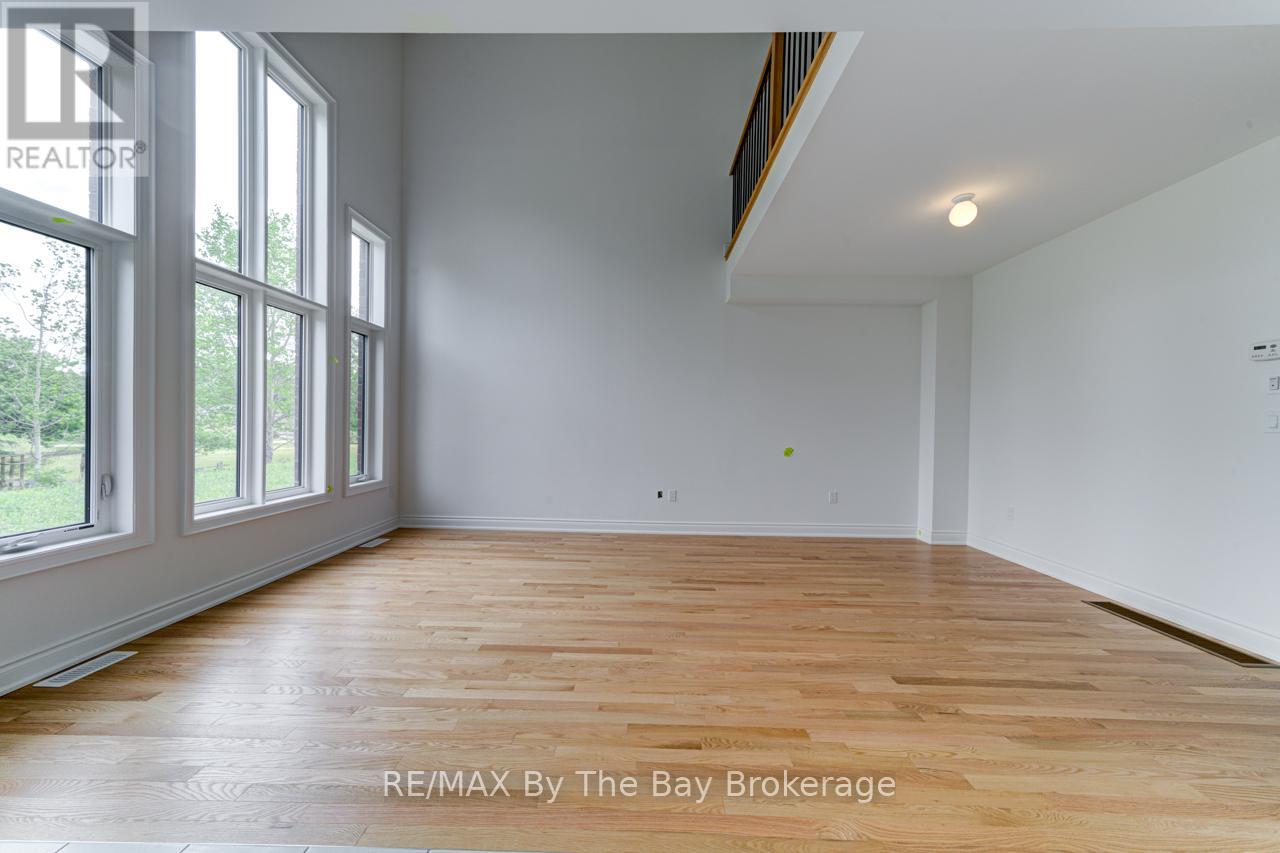 12 Misty Ridge Road, Wasaga Beach, Ontario  L9Z 0R8 - Photo 15 - S12432491
