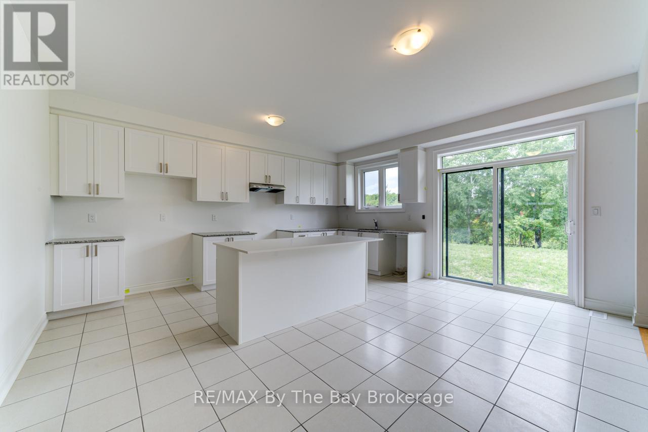 12 Misty Ridge Road, Wasaga Beach, Ontario  L9Z 0R8 - Photo 18 - S12432491