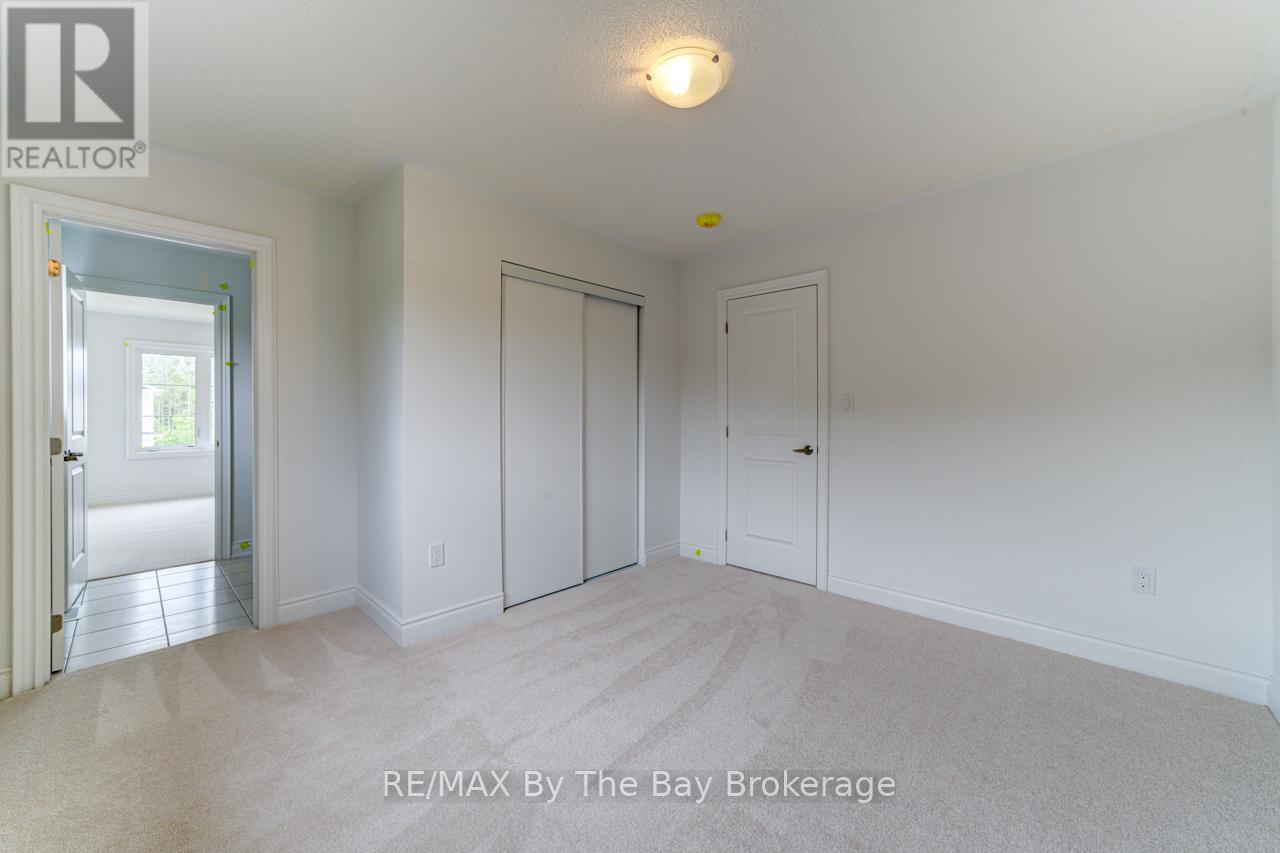 12 Misty Ridge Road, Wasaga Beach, Ontario  L9Z 0R8 - Photo 34 - S12432491