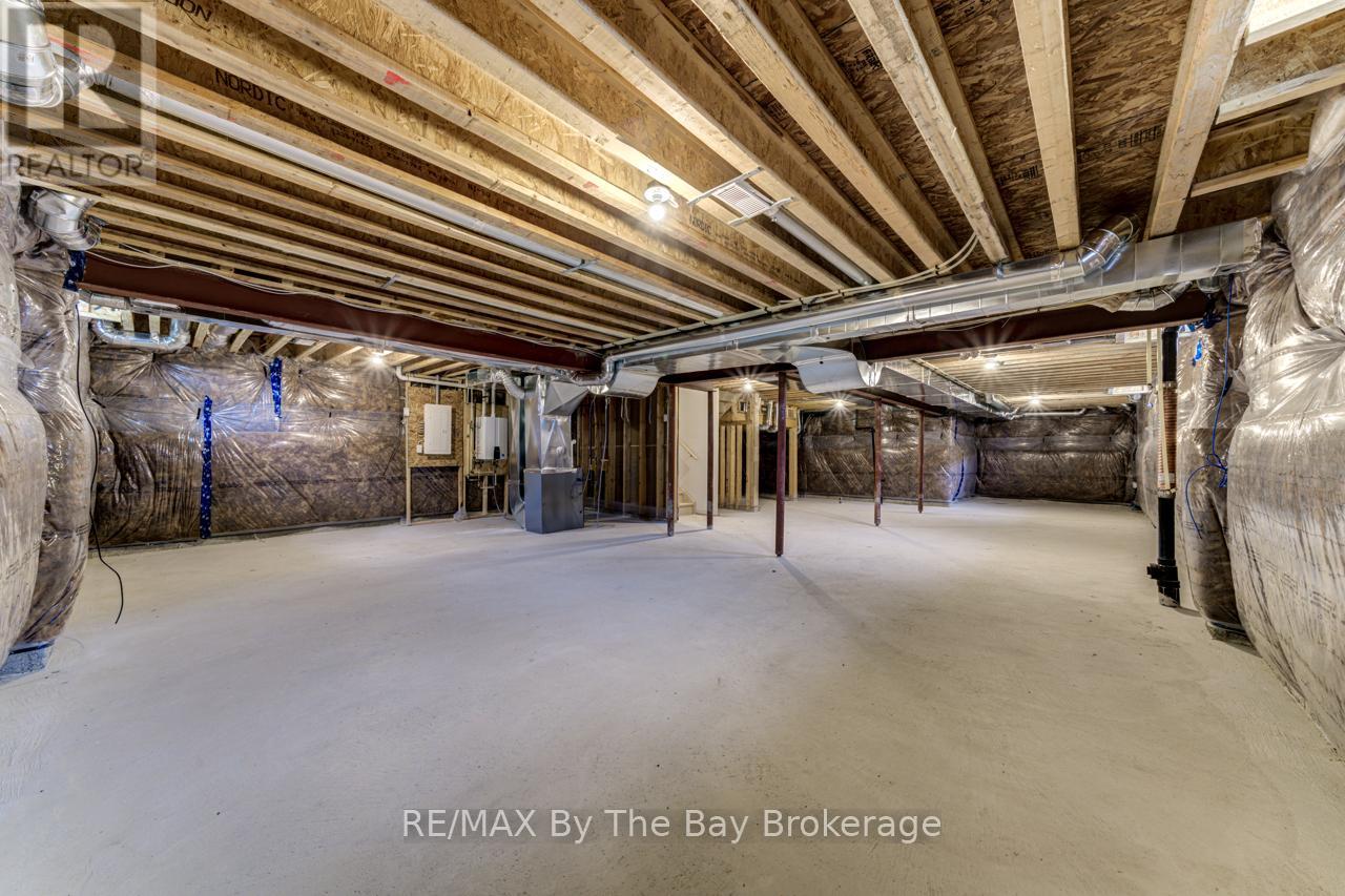 12 Misty Ridge Road, Wasaga Beach, Ontario  L9Z 0R8 - Photo 43 - S12432491