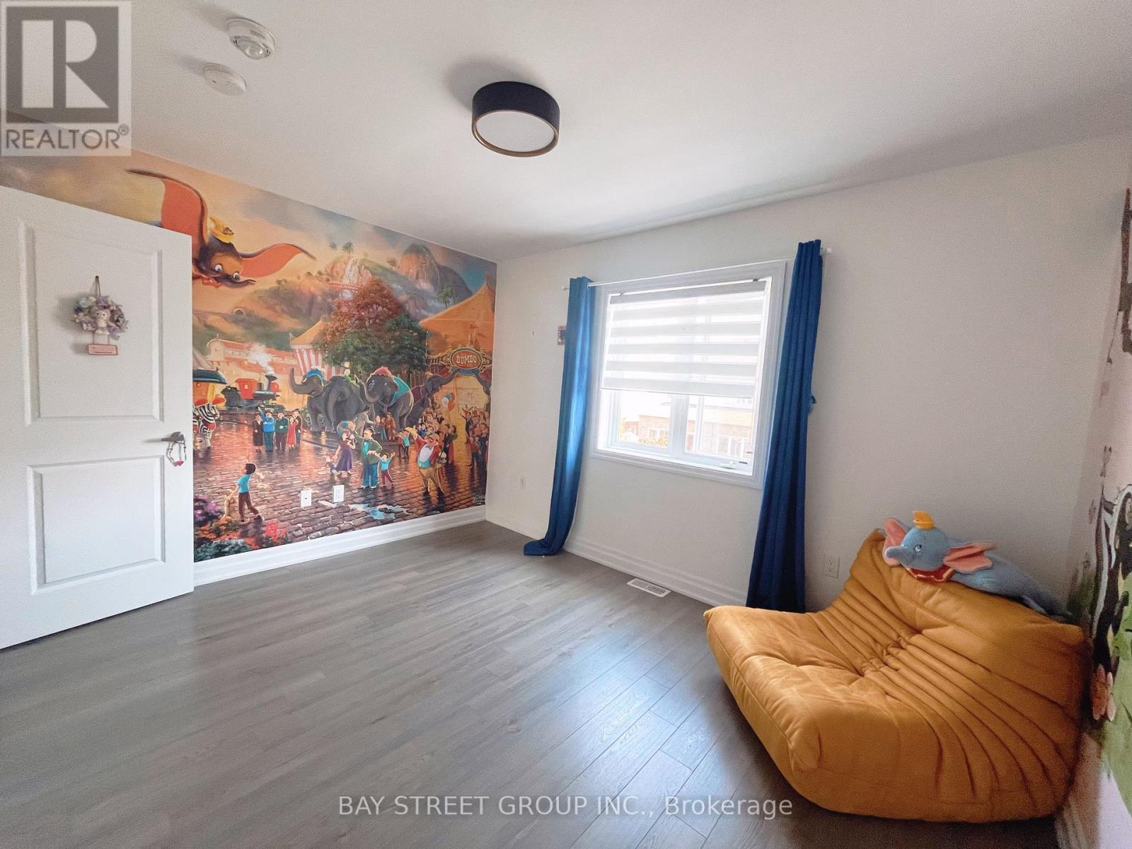#2 Bedrooms - 51 Dominion Crescent, Niagara-On-The-Lake (St. Davids), Ontario  L0S 1J1 - Photo 2 - X12432244