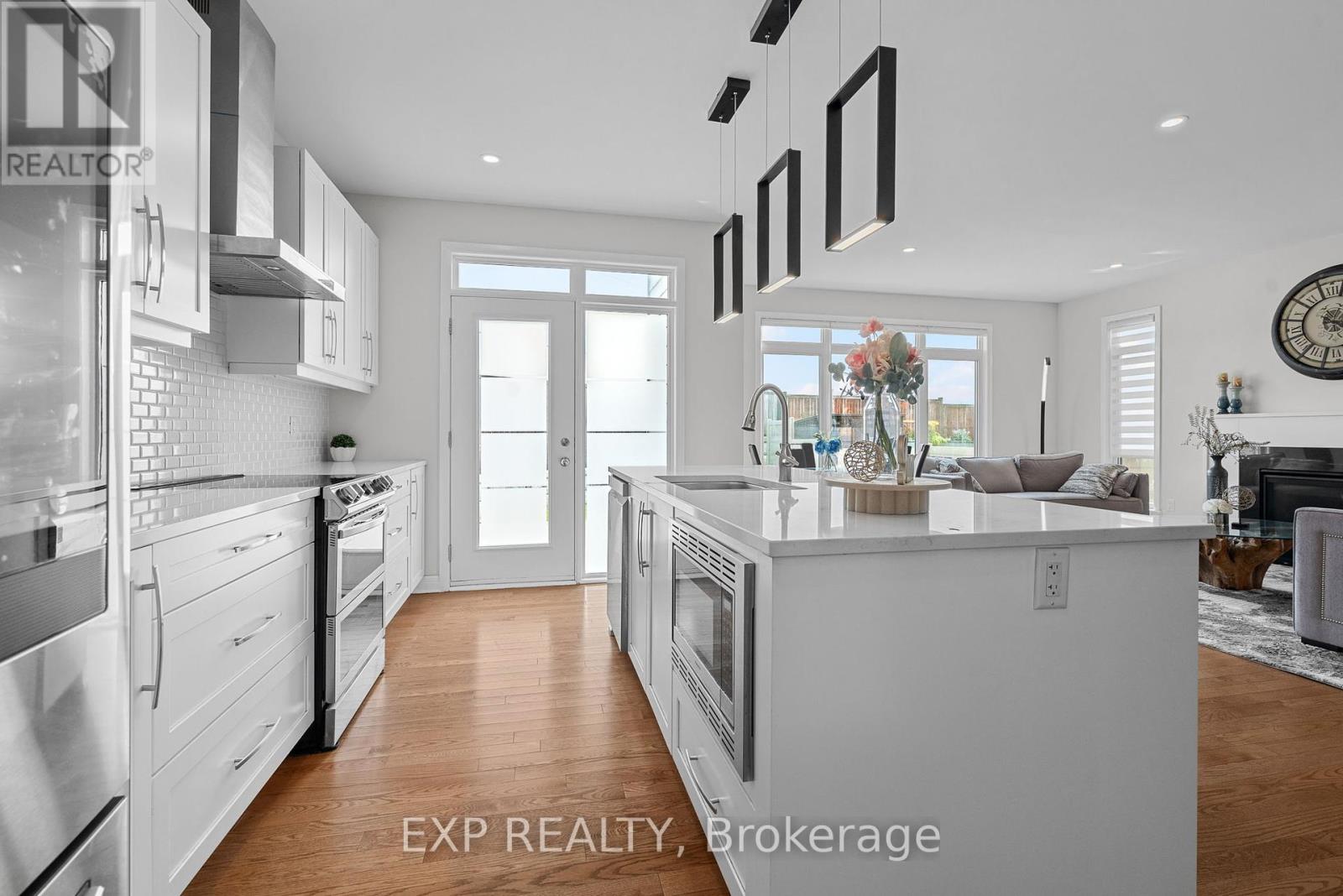 25 Stanhope Court, Ottawa, Ontario  K2J 6S2 - Photo 20 - X12432153