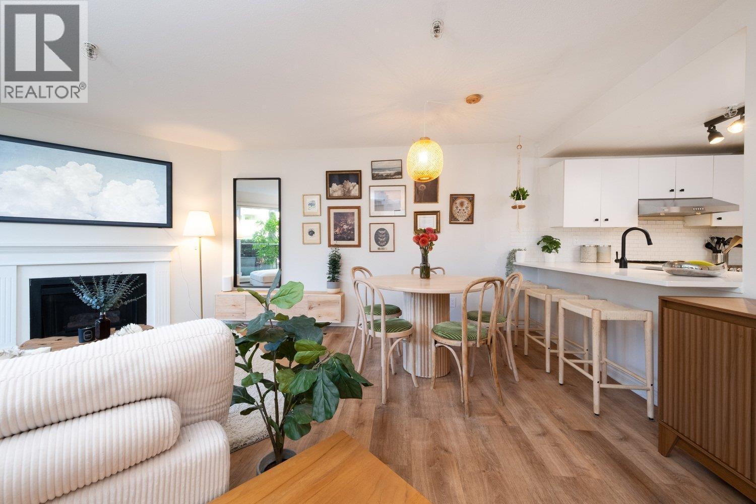112 2020 W 8th Avenue, Vancouver, British Columbia  V6J 1W5 - Photo 3 - R3053088
