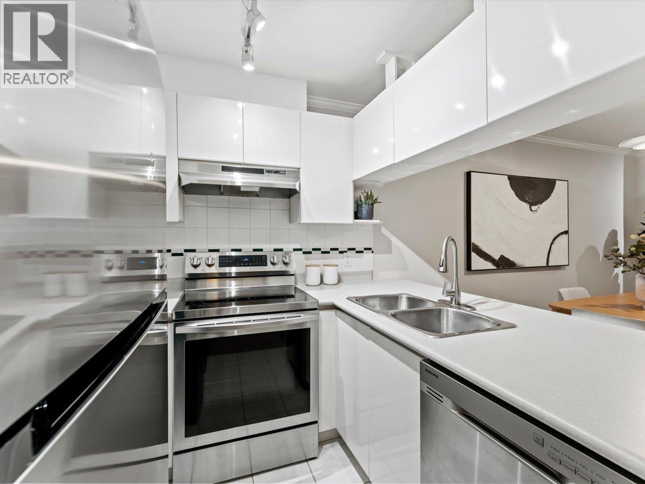 205 3638 W Broadway, Vancouver, British Columbia  V6R 2B7 - Photo 11 - R3053089