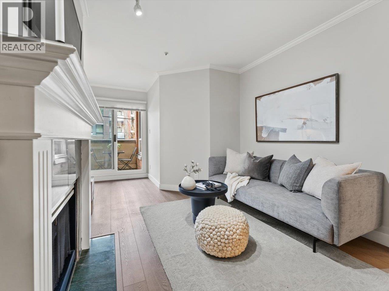 205 3638 W Broadway, Vancouver, British Columbia  V6R 2B7 - Photo 2 - R3053089