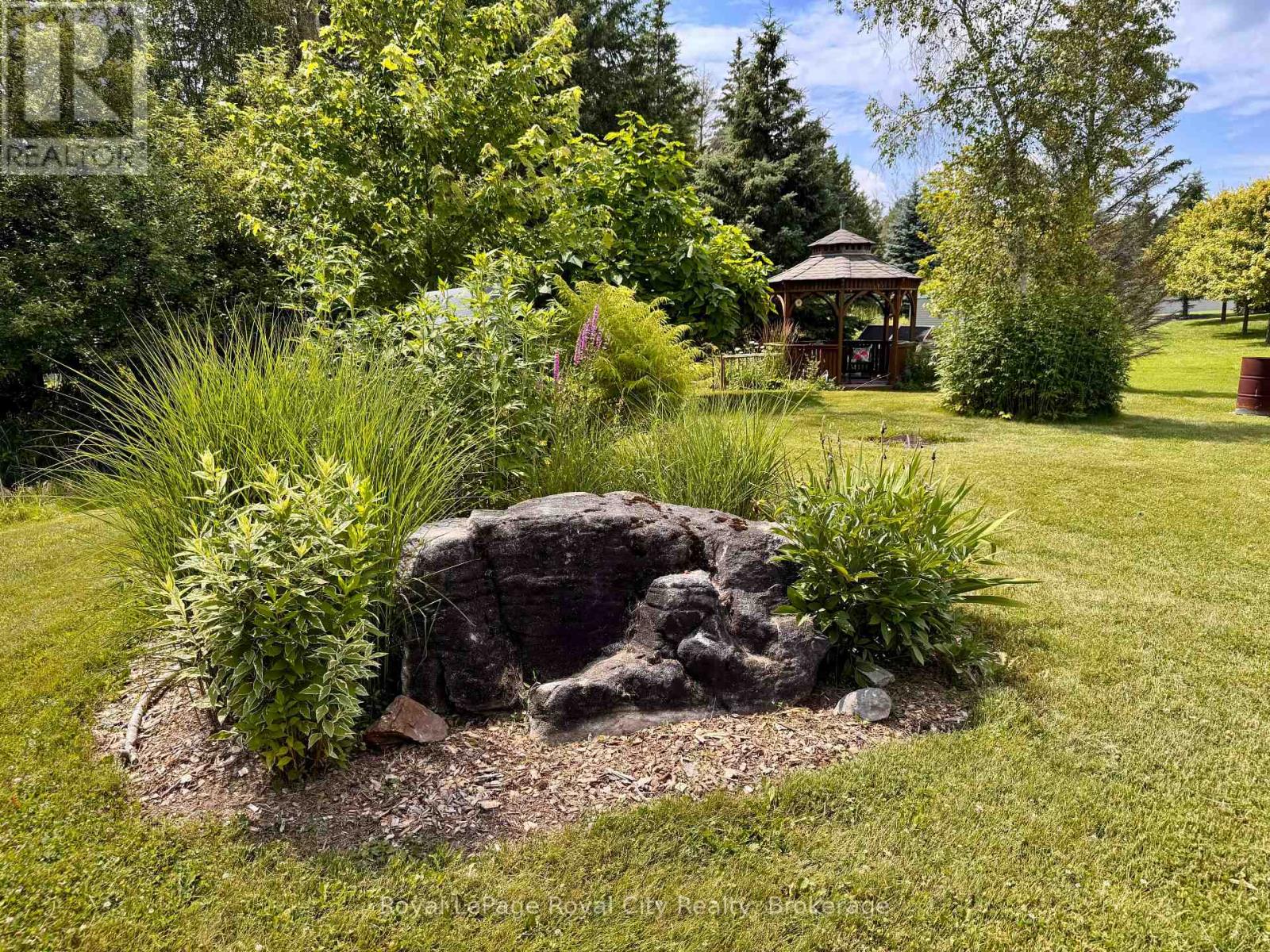 5792 8th Line E, Guelph/eramosa, Ontario  N0B 1B0 - Photo 39 - X12432447
