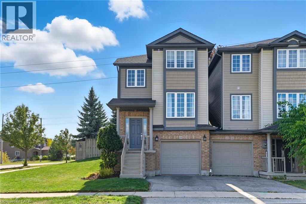 44 Tudor Street, Kitchener, Ontario  N2R 1W4 - Photo 2 - 40774492