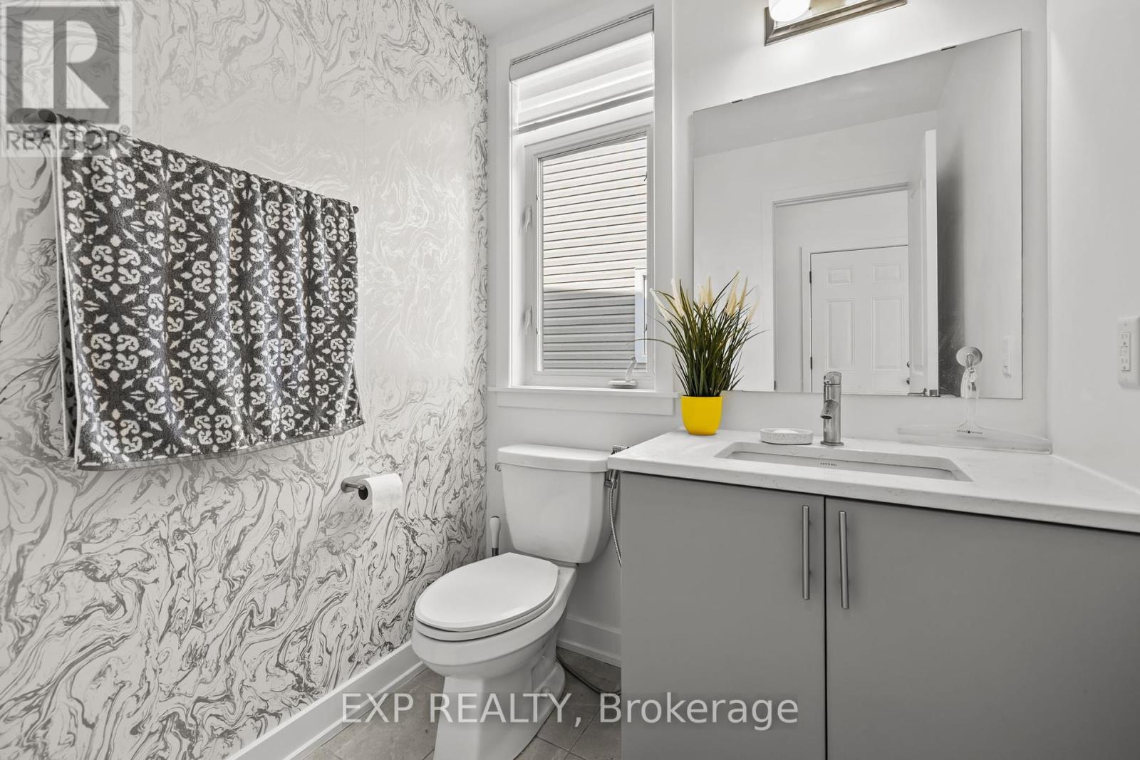 50 Angel Heights, Ottawa, Ontario  K2S 2N4 - Photo 19 - X12432482
