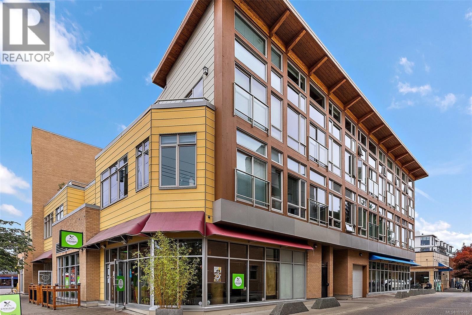 211 240 Cook St, Victoria, British Columbia