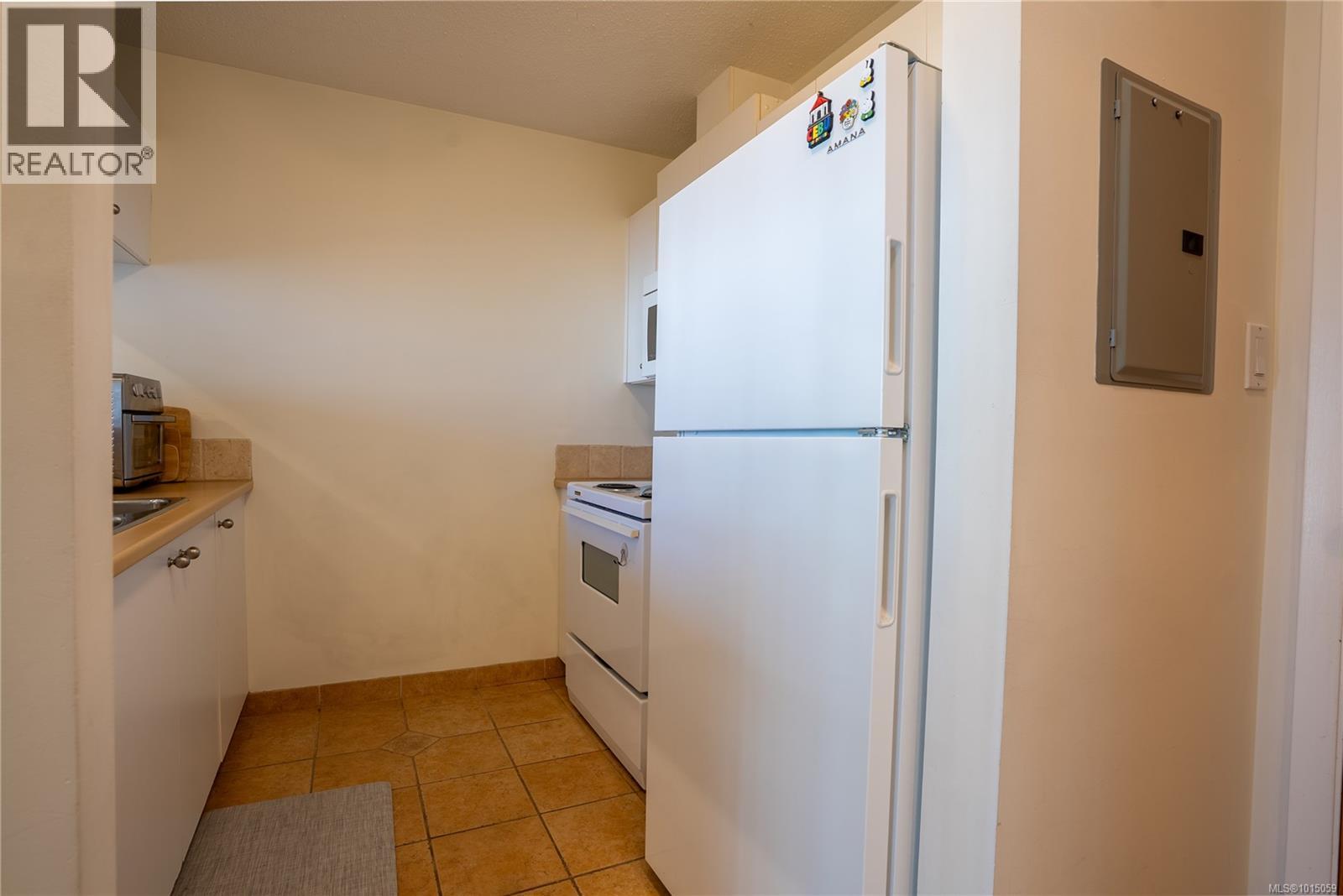 603 835 View St, Victoria, British Columbia  V8W 3W8 - Photo 10 - 1015059