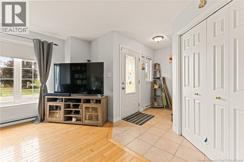 135 Rennick, Moncton, New Brunswick  E1G 4X2 - Photo 4 - NB127506