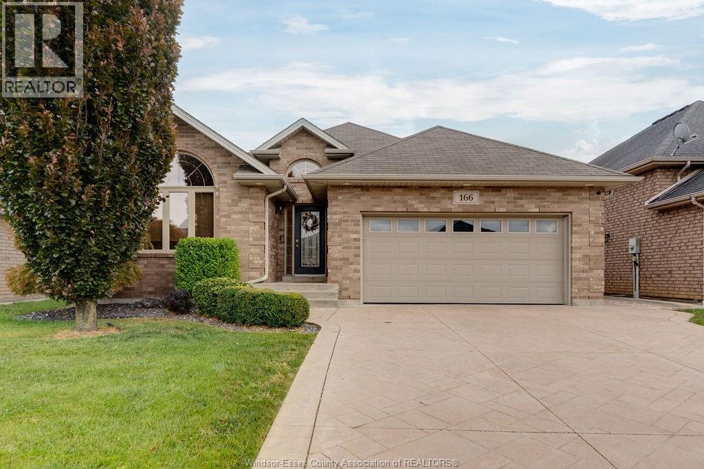 MLS# 25024739: 166 BRANTON CRESCENT, Lakeshore, Canada