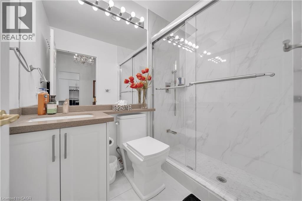 8 Lee Centre Drive Unit# Ph203, Scarborough, Ontario  M1H 3H8 - Photo 11 - 40711559