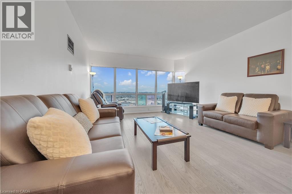8 Lee Centre Drive Unit# Ph203, Scarborough, Ontario  M1H 3H8 - Photo 20 - 40711559