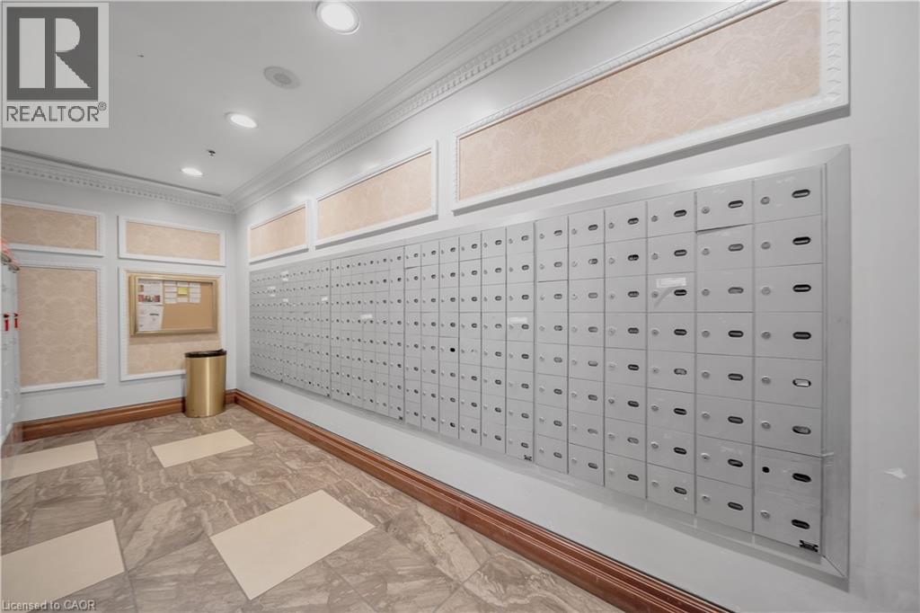 8 Lee Centre Drive Unit# Ph203, Scarborough, Ontario  M1H 3H8 - Photo 6 - 40711559