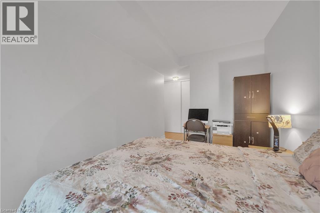8 Lee Centre Drive Unit# Ph203, Scarborough, Ontario  M1H 3H8 - Photo 24 - 40711559