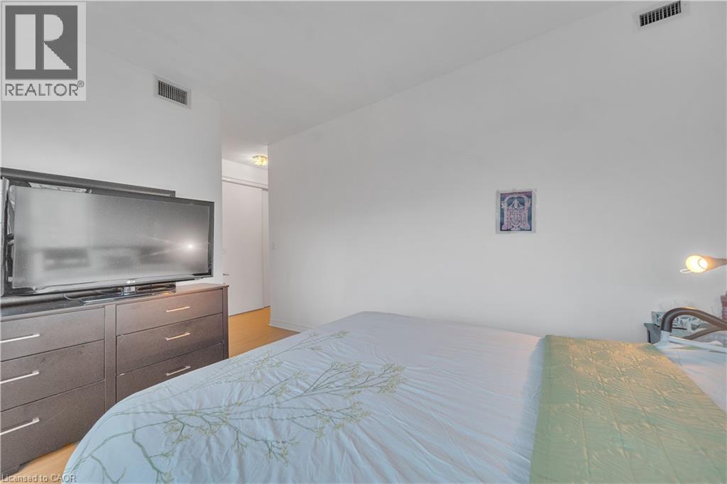 8 Lee Centre Drive Unit# Ph203, Scarborough, Ontario  M1H 3H8 - Photo 31 - 40711559